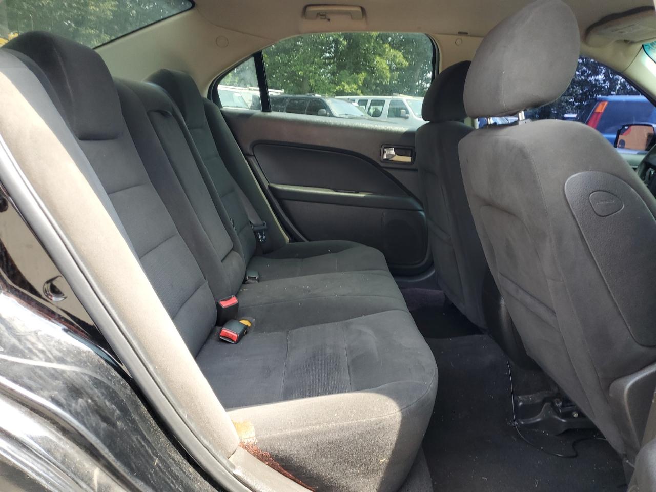 2007 Ford Fusion Se VIN: 3FAHP01197R235390 Lot: 64550225