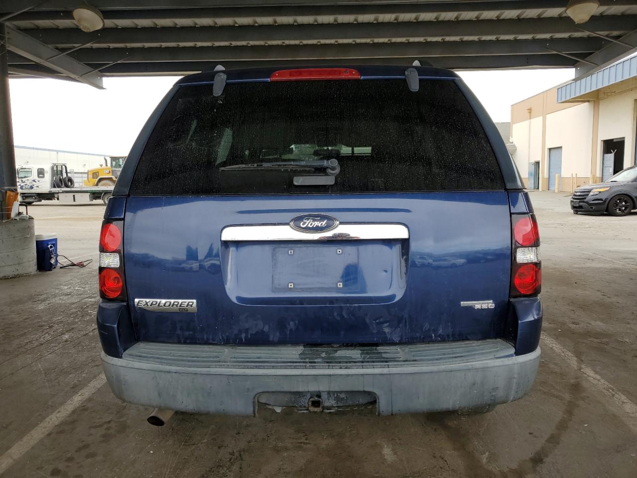 2007 Ford Explorer Xlt VIN: 1FMEU63E27UB17016 Lot: 67099065