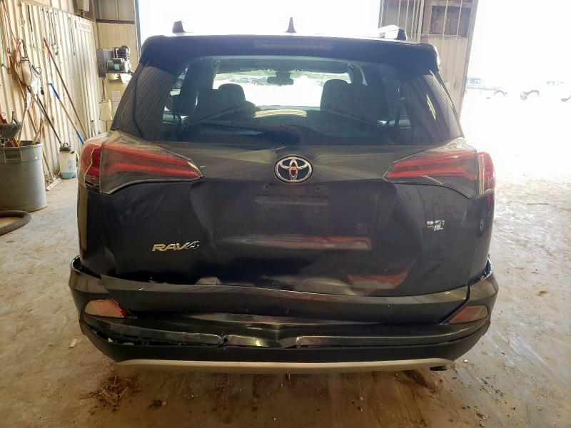 Паркетники TOYOTA RAV4 2017 Серый