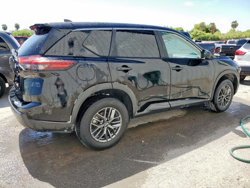  NISSAN ROGUE 2024 Czarny