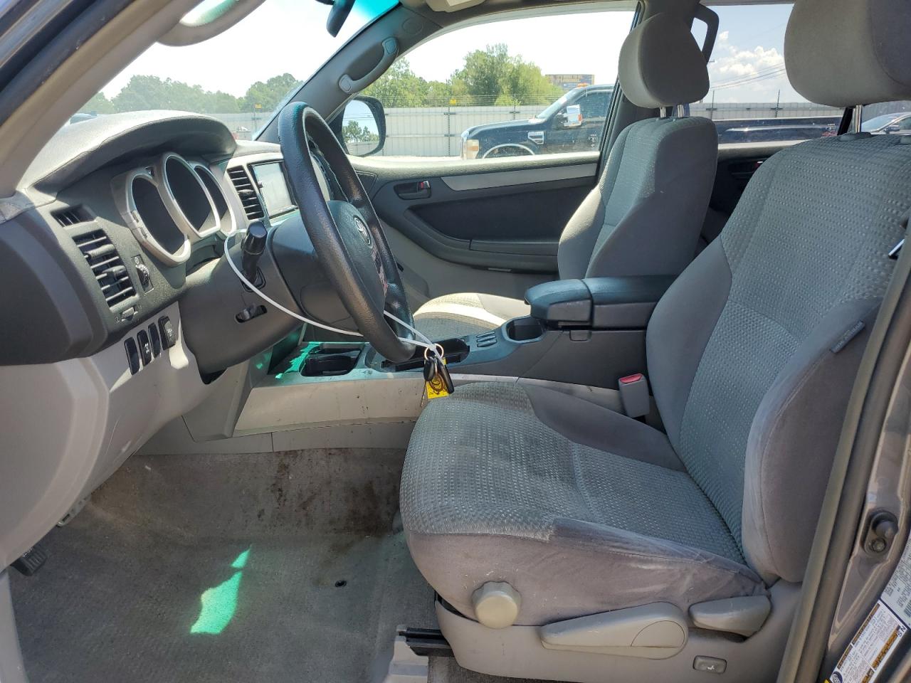 2005 Toyota 4Runner Sr5 VIN: JTEBT14R458018665 Lot: 64451655
