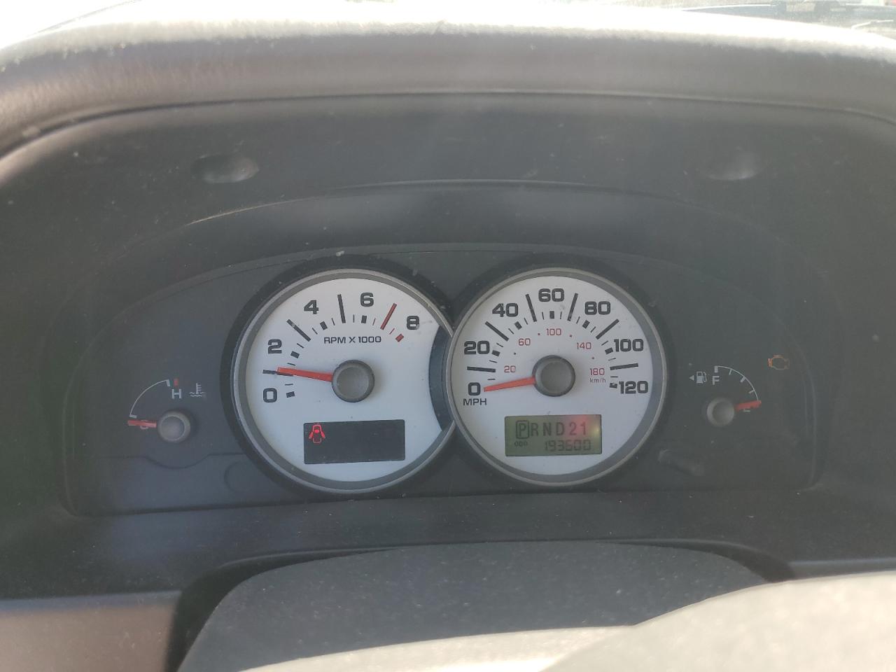 2005 Ford Escape Xlt VIN: 1FMYU03175KA86796 Lot: 65030465