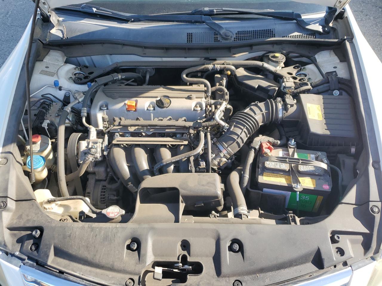 2011 Honda Accord Exl VIN: 1HGCP2F88BA124677 Lot: 63097925