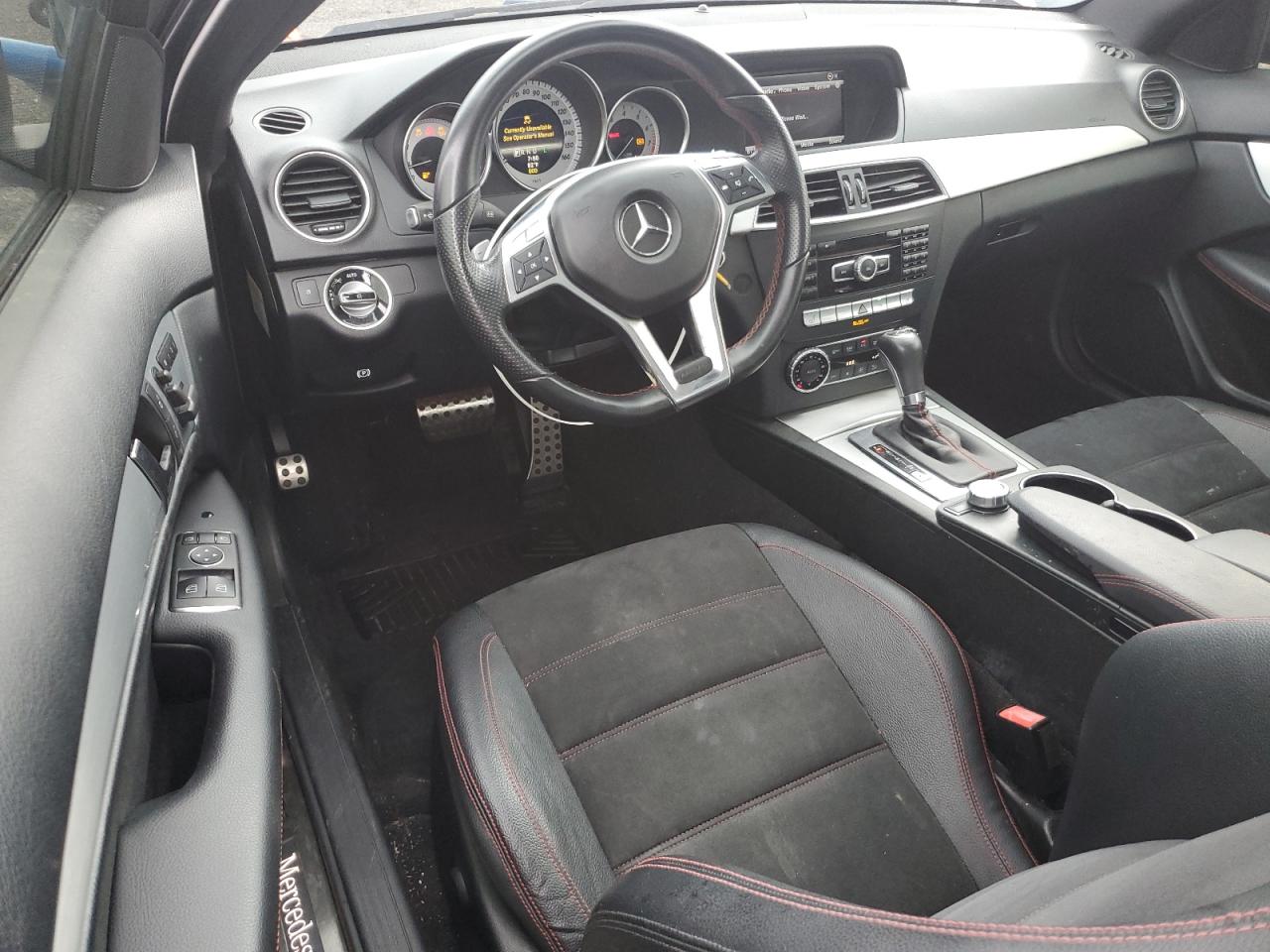 2013 Mercedes-Benz C 350 VIN: WDDGJ5HB8DG039095 Lot: 63750425