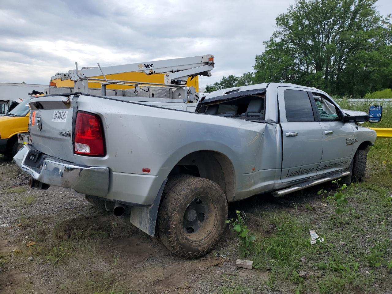 3c63rrhl9jg352987 3C63RRHL9JG352987 2018 Ram 3500 Slt
