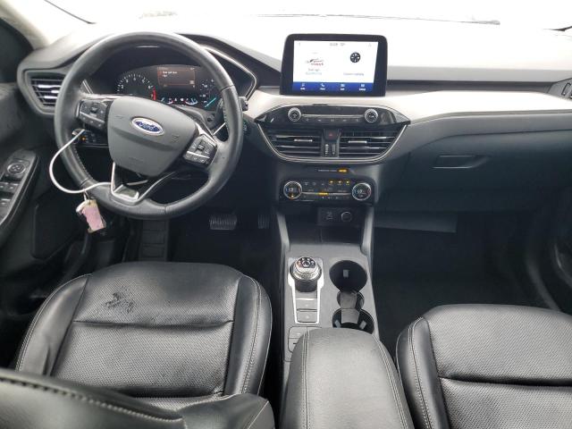  FORD ESCAPE 2021 Czarny