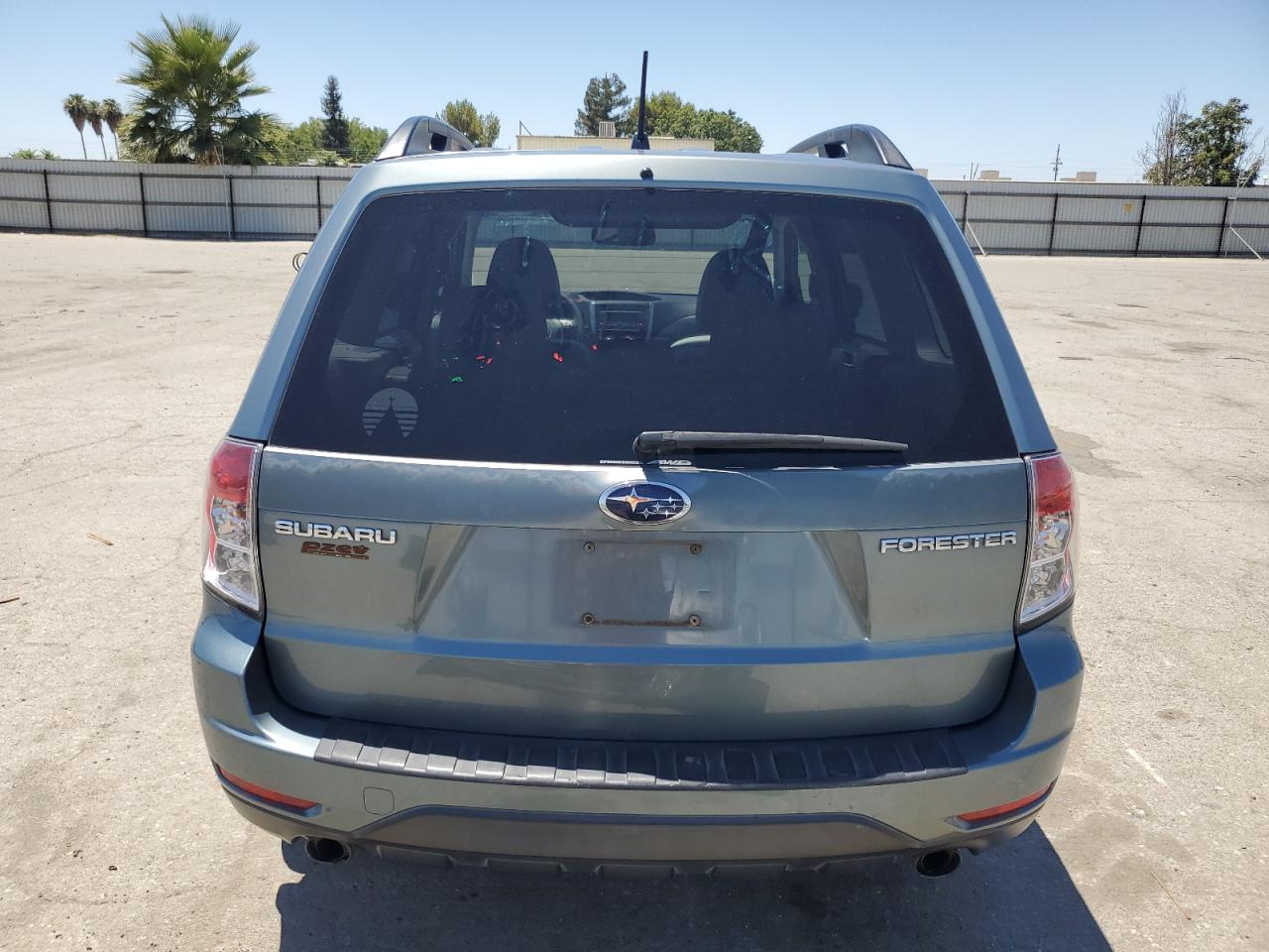 2009 Subaru Forester 2.5X Limited VIN: JF2SH64679H764561 Lot: 64139965
