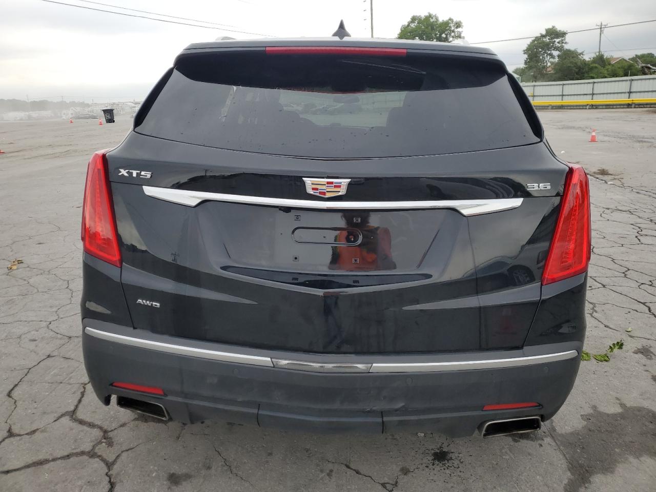 2017 Cadillac Xt5 Premium Luxury VIN: 1GYKNERS0HZ112388 Lot: 63130275