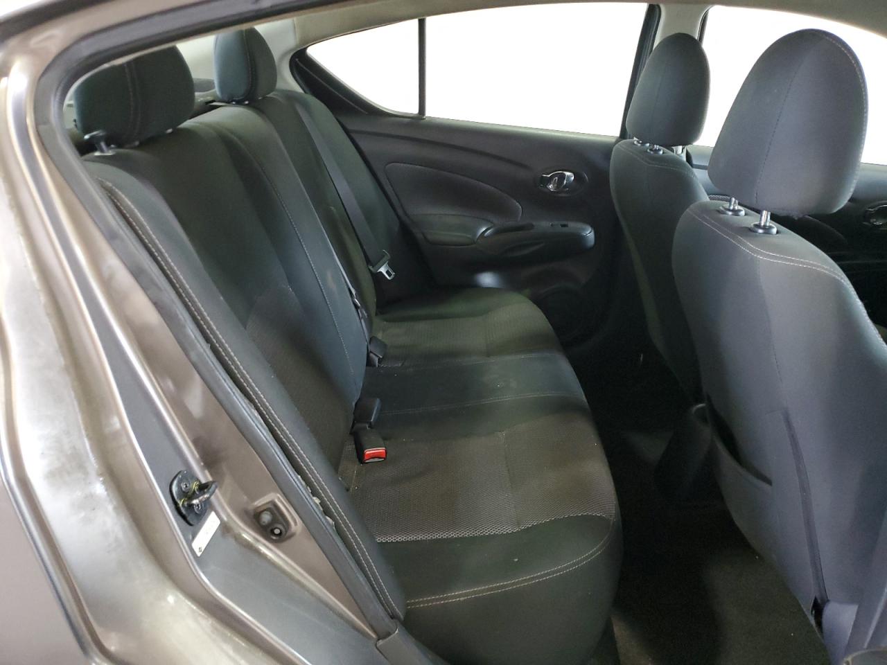 2017 Nissan Versa S VIN: 3N1CN7AP0HK447583 Lot: 64016125