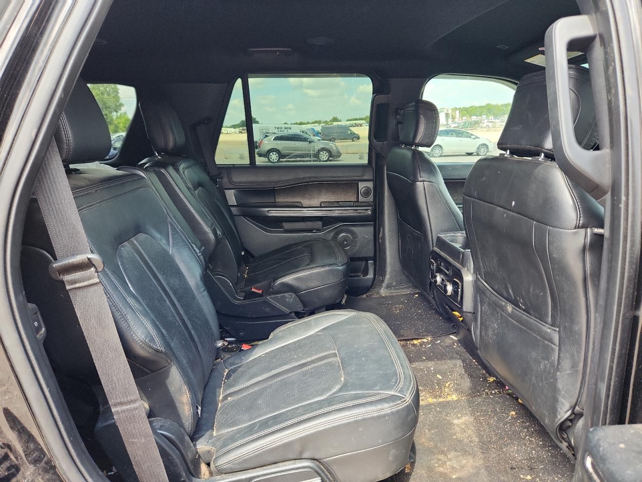 2018 Ford Expedition Limited VIN: 1FMJU2AT0JEA23677 Lot: 64411755