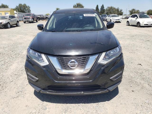  NISSAN ROGUE 2017 Czarny