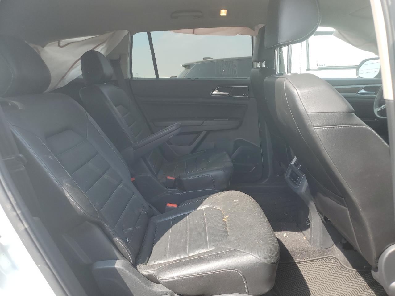 1v2nr2ca5kc549737 1V2NR2CA5KC549737 2019 Volkswagen Atlas Sel Premium