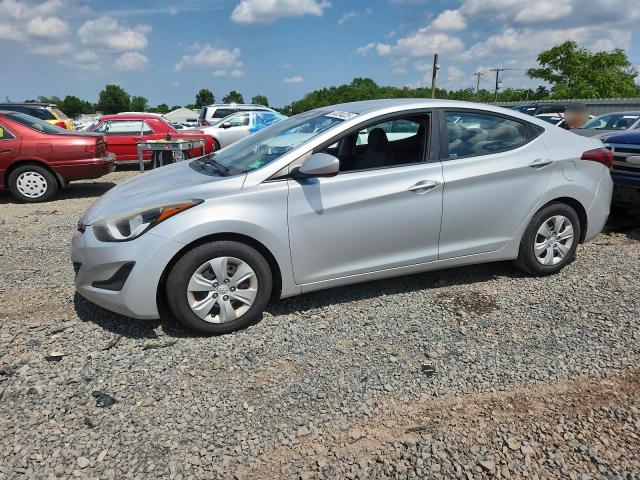 Sedans HYUNDAI ELANTRA 2016 Srebrny