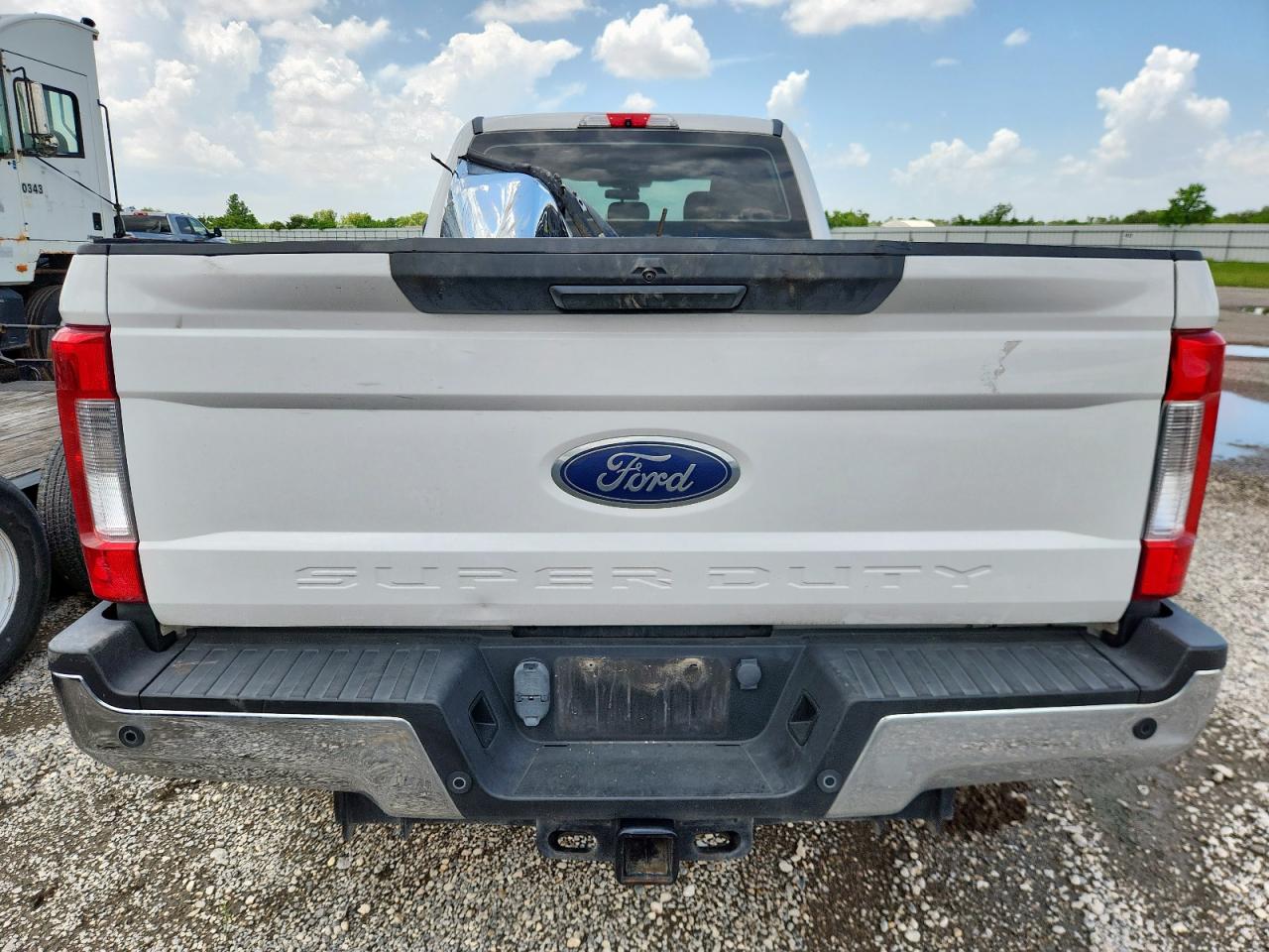 2018 Ford F350 Super Duty VIN: 1FT8W3BT6JEB42318 Lot: 64114365
