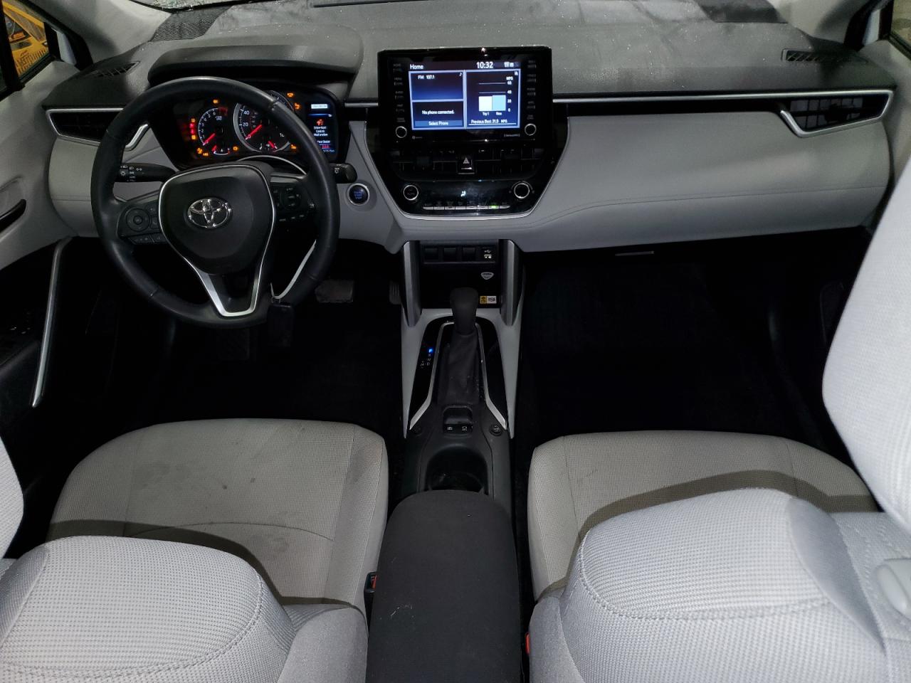 2022 Toyota Corolla Cross Le VIN: 7MUCAAAG7NV021417 Lot: 66394575