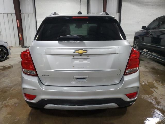  CHEVROLET TRAX 2017 Silver