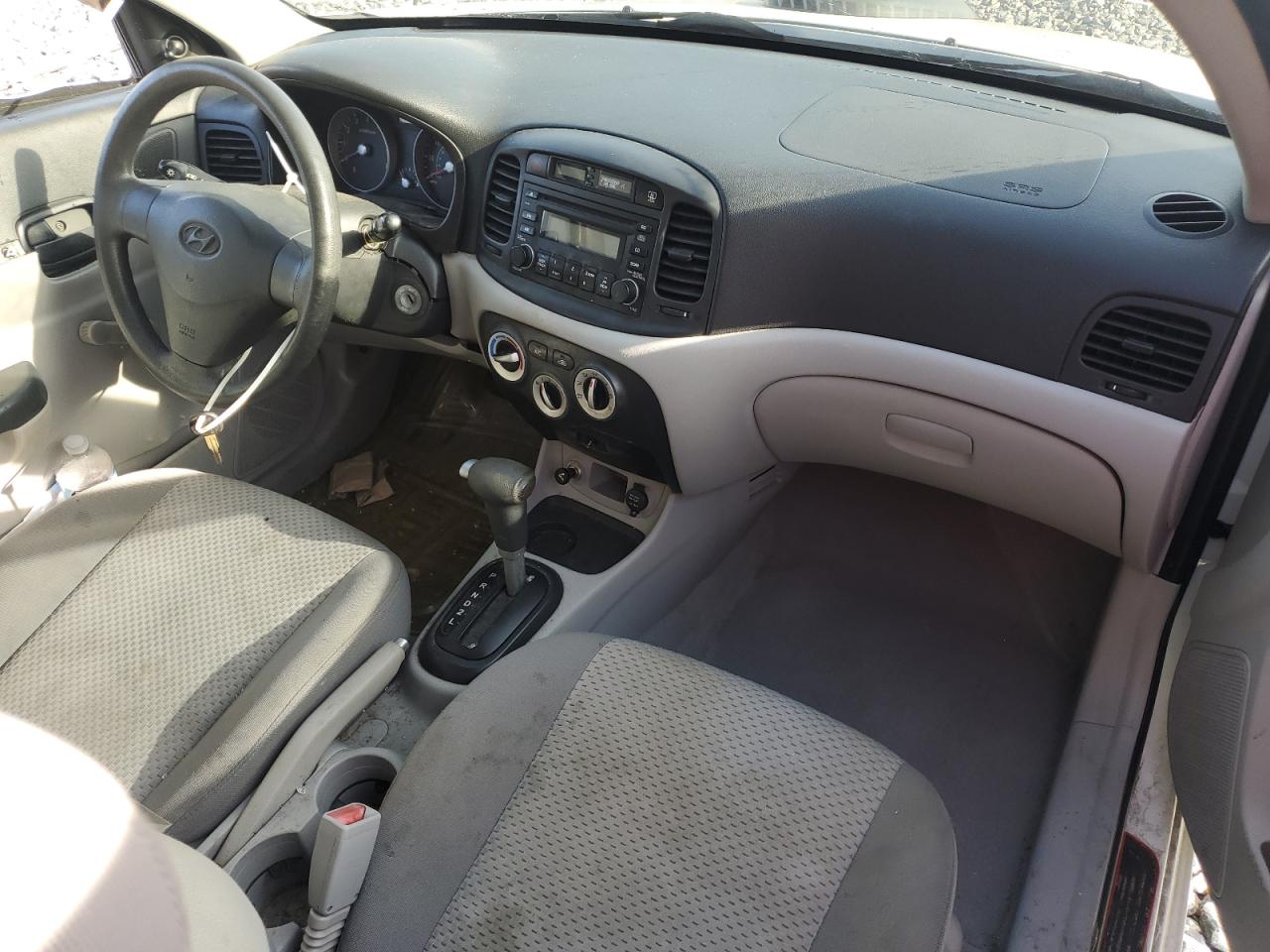2008 Hyundai Accent Gs VIN: KMHCM36C38U058172 Lot: 63912715