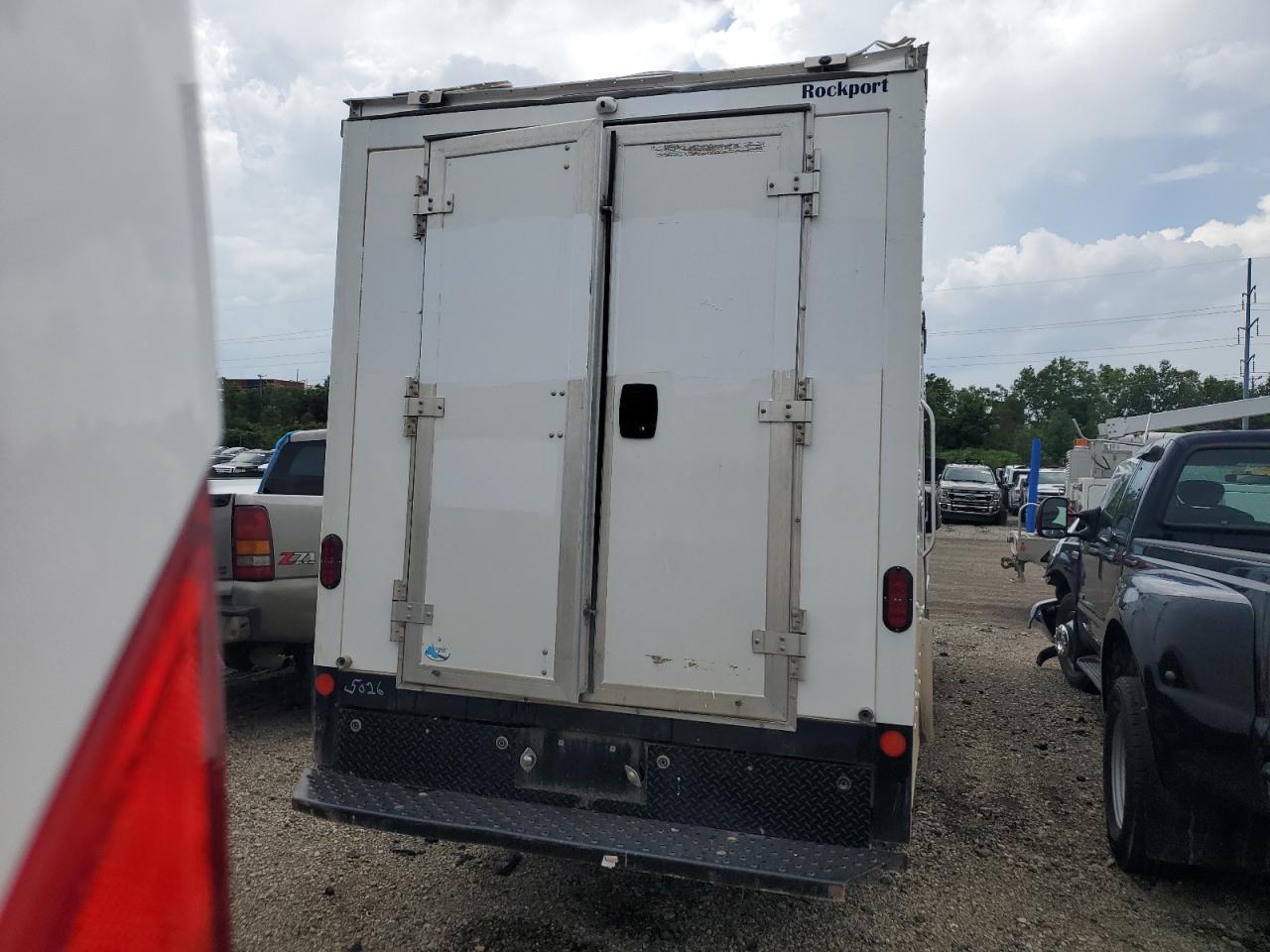 1gd07rfp5p1135026 1GD07RFP5P1135026 2023 GMC Savana Cutaway G3500
