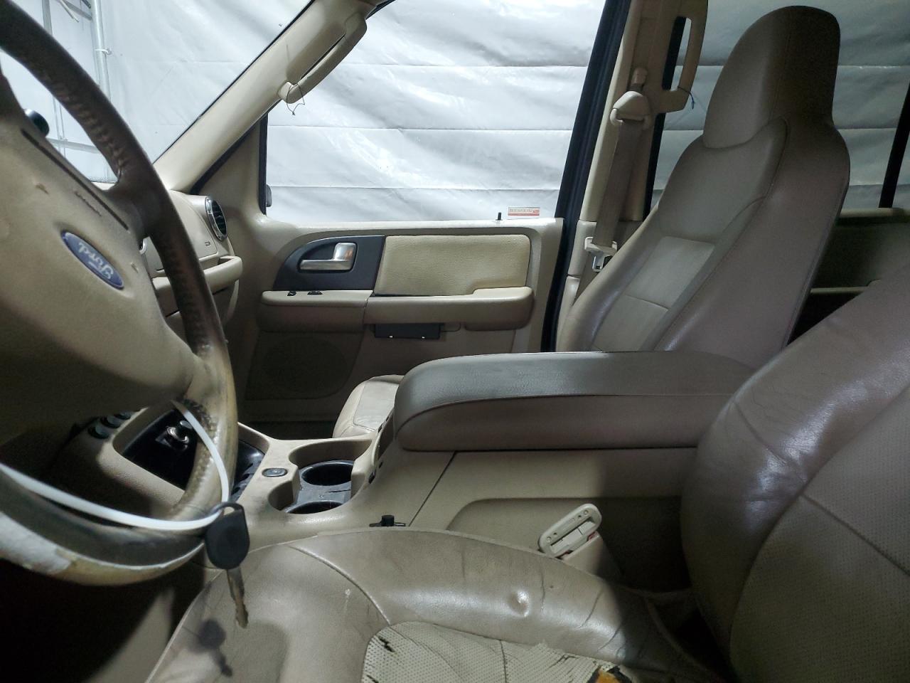 2004 Ford Expedition Eddie Bauer VIN: 1FMFU18L14LB81015 Lot: 64376735