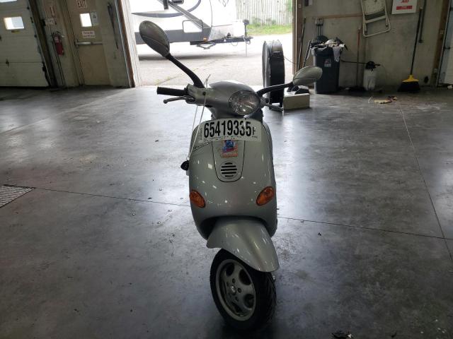 2004 VESPA C161C   
