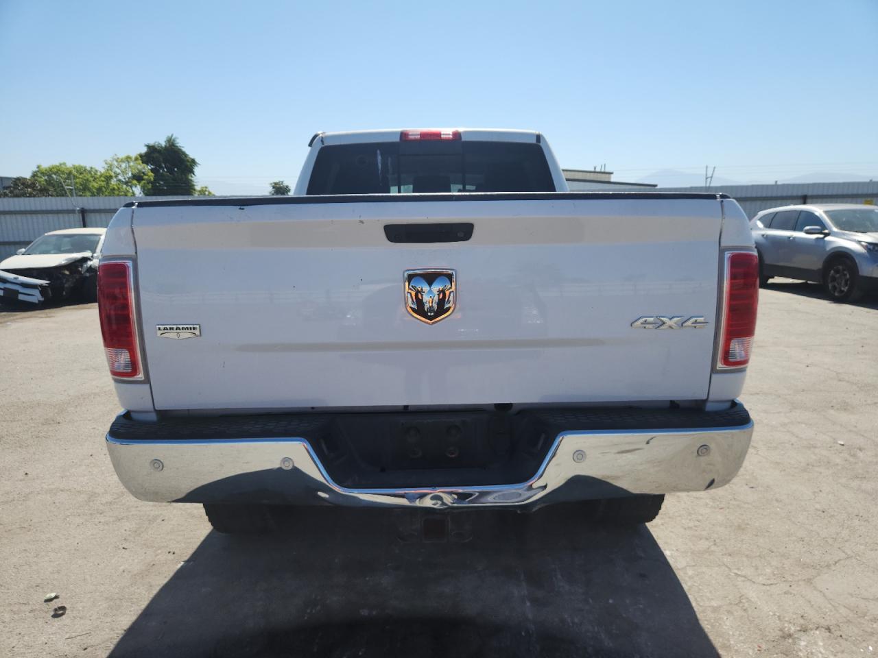 2018 Ram 2500 Laramie VIN: 3C6UR5NL2JG142720 Lot: 62519285