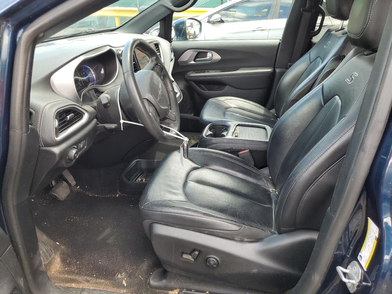 2022 Chrysler Pacifica Hybrid Touring L VIN: 2C4RC1L76NR121268 Lot: 63995785