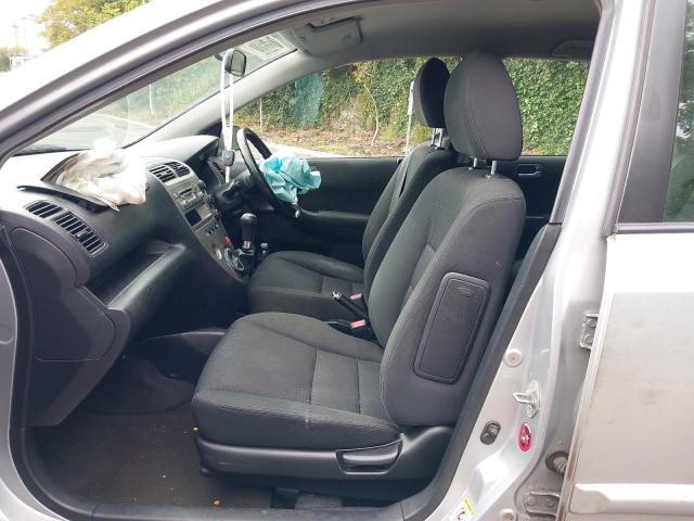 2005 HONDA CIVIC SE