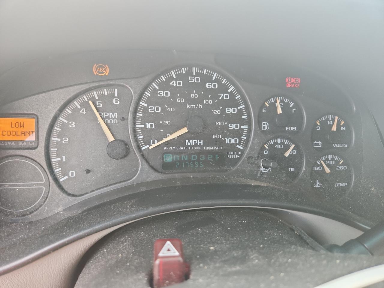 2002 Chevrolet Tahoe C1500 VIN: 1GNEC13V02R283418 Lot: 66376205