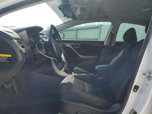 HYUNDAI ELANTRA 2016 Biały