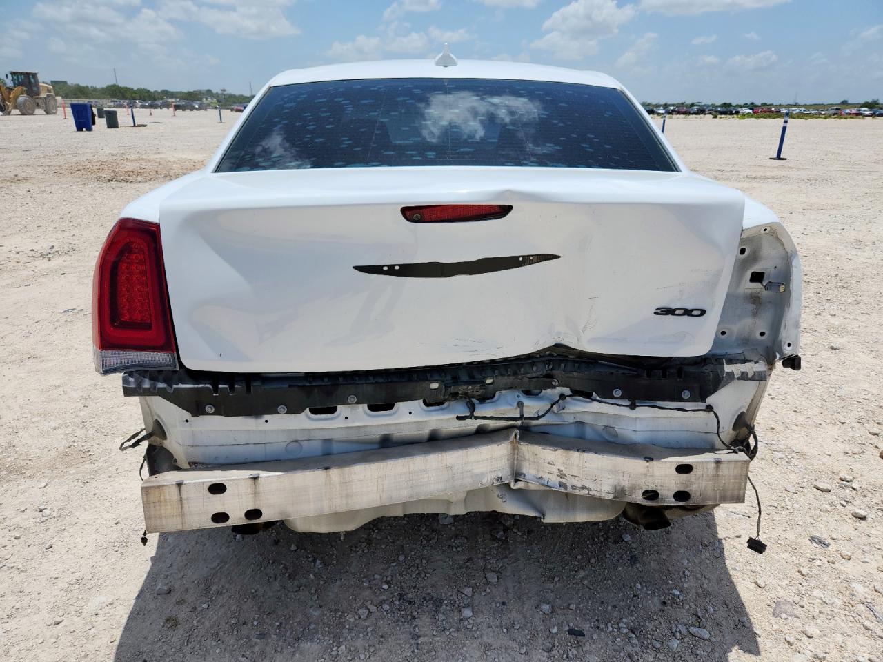 2021 Chrysler 300 Touring VIN: 2C3CCAAG5MH654147 Lot: 64513275