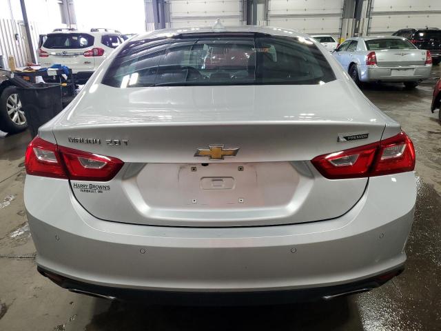  CHEVROLET MALIBU 2018 Серебристый
