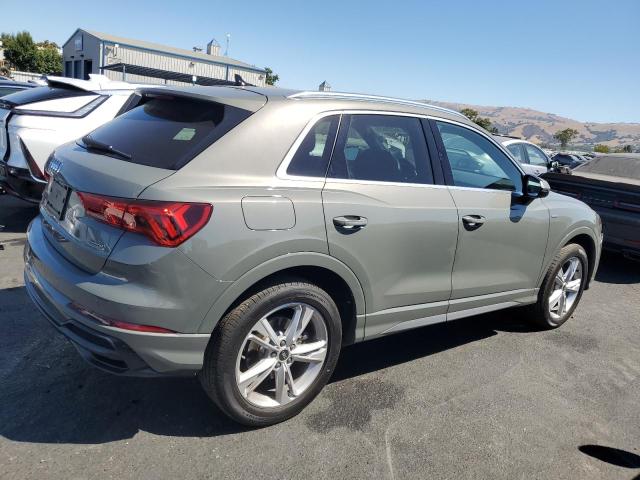  AUDI Q3 2022 Gray
