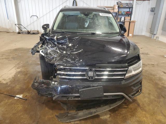  VOLKSWAGEN TIGUAN 2021 Черный