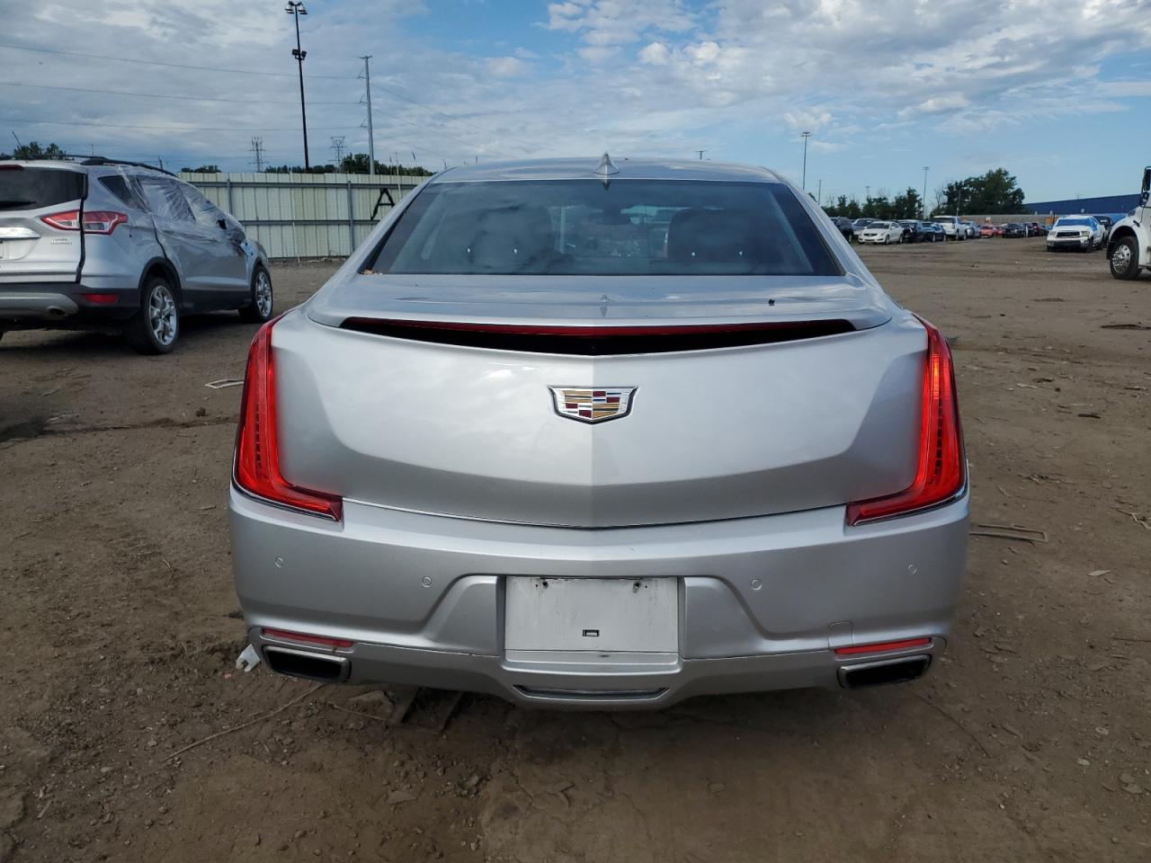 2018 Cadillac Xts Luxury VIN: 2G61N5S35J9153557 Lot: 62529405