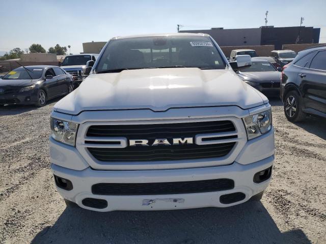  RAM 1500 2021 Белы