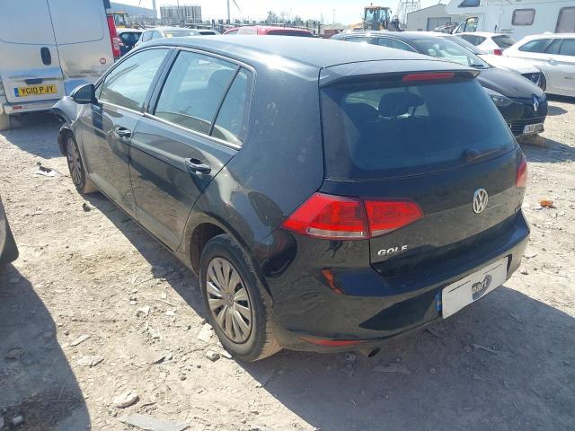 2015 VOLKSWAGEN GOLF S BLU
