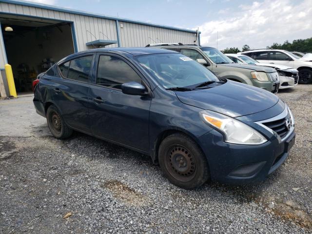  NISSAN VERSA 2017 Granatowy