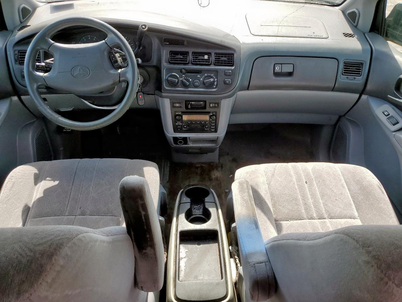 2000 Toyota Sienna Le VIN: 4T3ZF13C1YU199939 Lot: 64784415