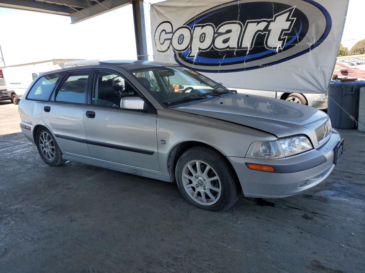 yv1vw29571f734092 YV1VW29571F734092 2001 Volvo V40 1.9T