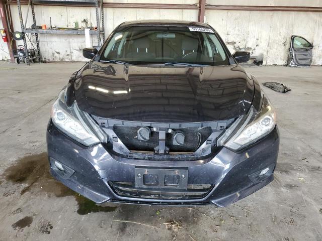  NISSAN ALTIMA 2017 Czarny
