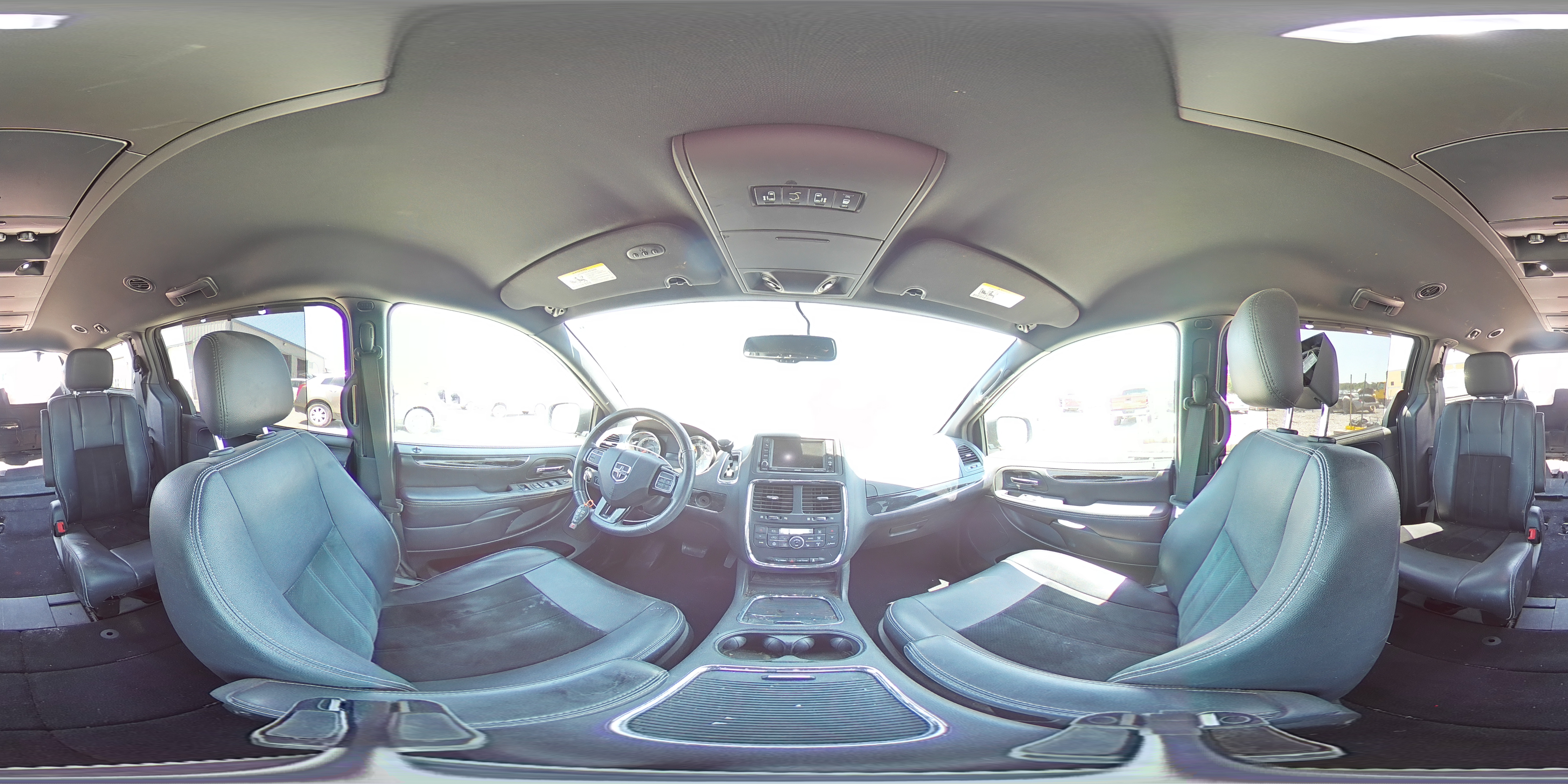 2017 Dodge Grand Caravan Sxt VIN: 2C4RDGCG3HR612384 Lot: 66179225