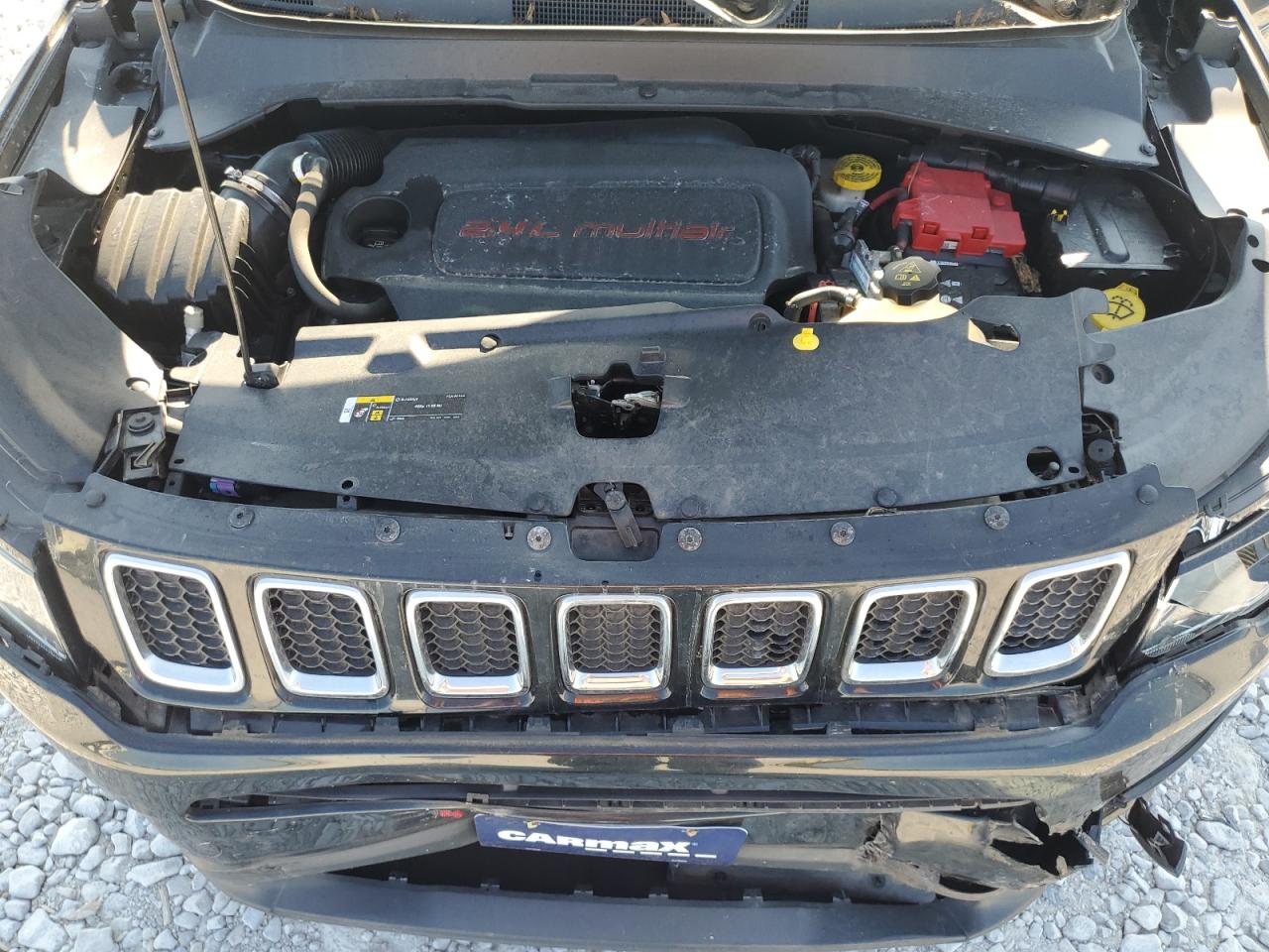 2019 Jeep Compass Latitude VIN: 3C4NJDBB9KT647396 Lot: 64240275