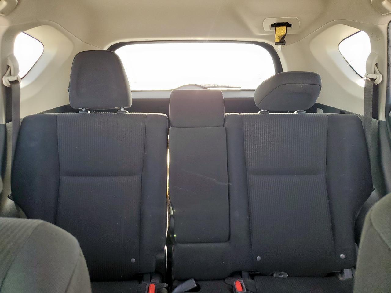 2017 Toyota Rav4 Le VIN: JTMZFREV0HJ147293 Lot: 64967575