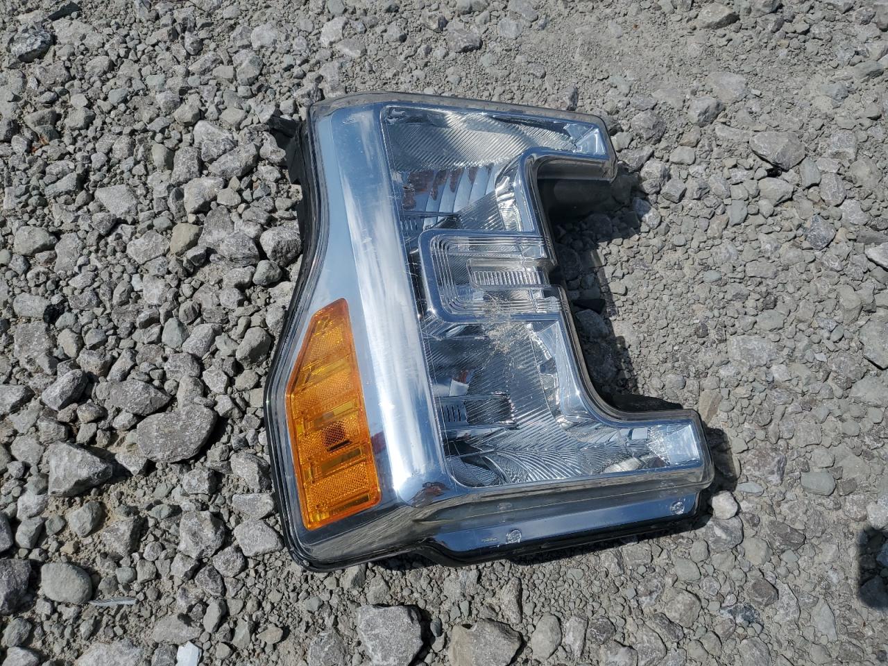 2017 Ford F350 Super Duty VIN: 1FT8W3BT0HEF44944 Lot: 64258165