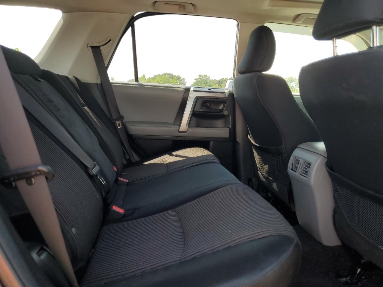 2011 Toyota 4Runner Sr5 VIN: JTEZU5JR0B5033376 Lot: 63983835