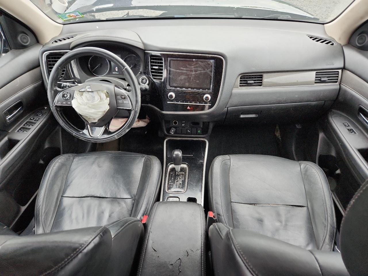 2020 Mitsubishi Outlander Se VIN: JA4AZ3A31LZ019560 Lot: 63980395