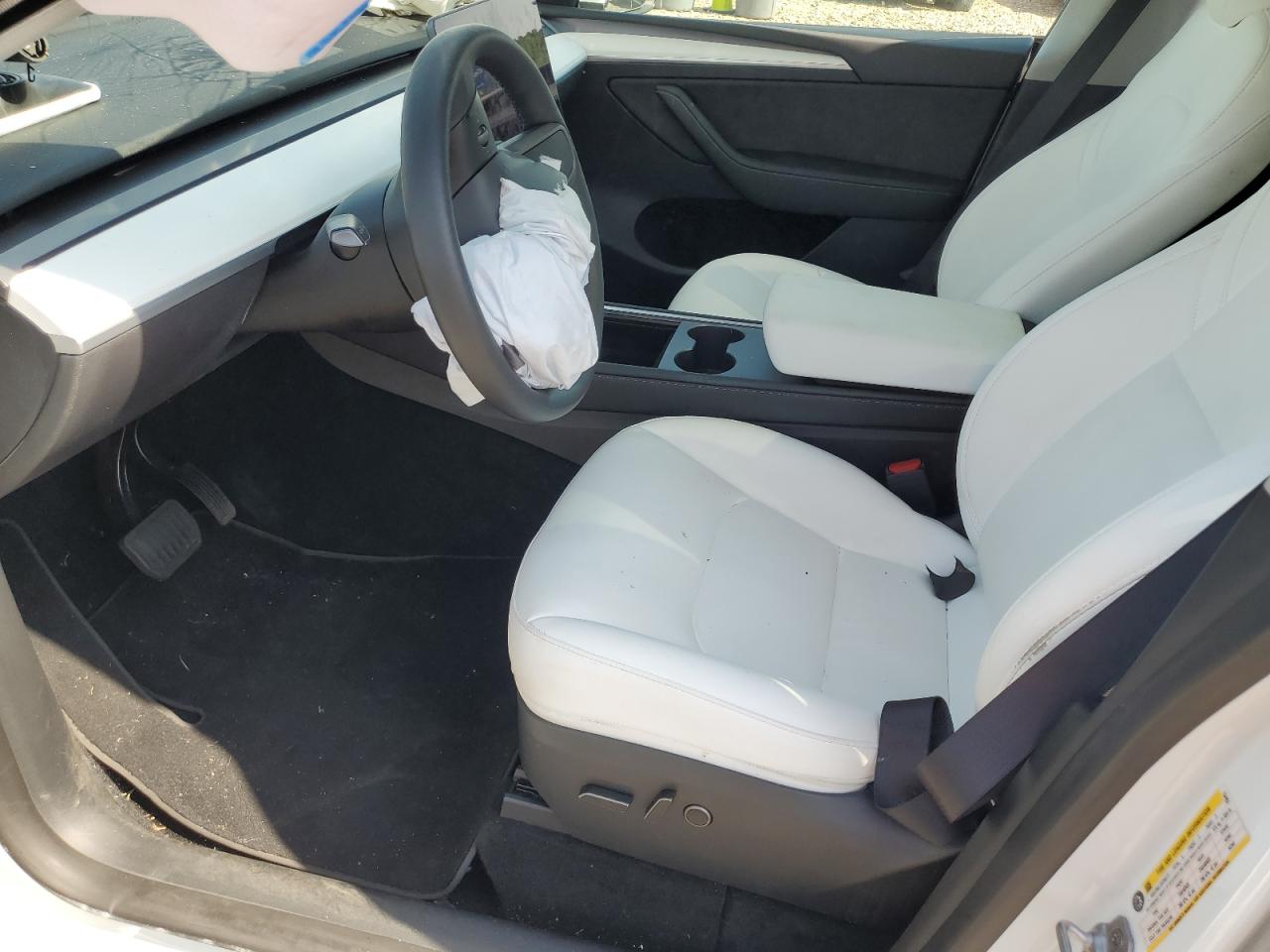 2023 Tesla Model Y VIN: 7SAYGDEE8PF754451 Lot: 64688445