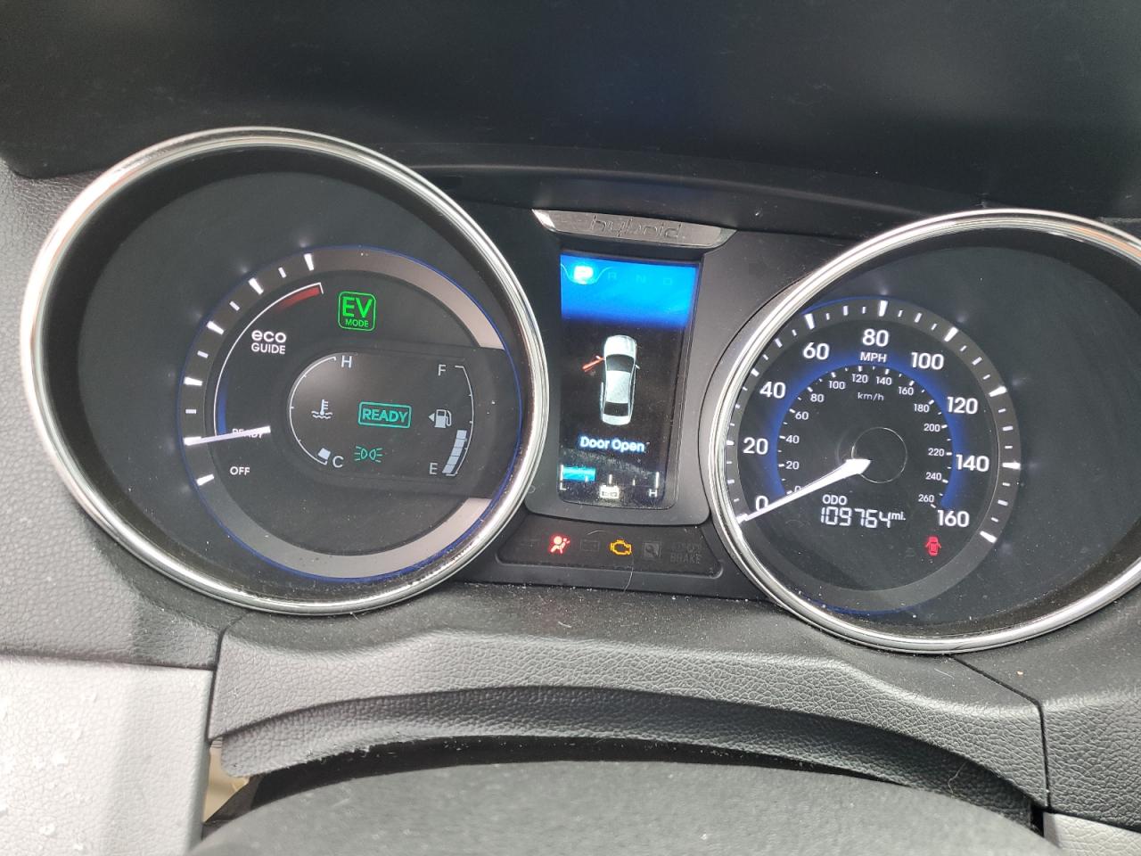 2015 Hyundai Sonata Hybrid VIN: KMHEC4A4XFA138987 Lot: 63807575