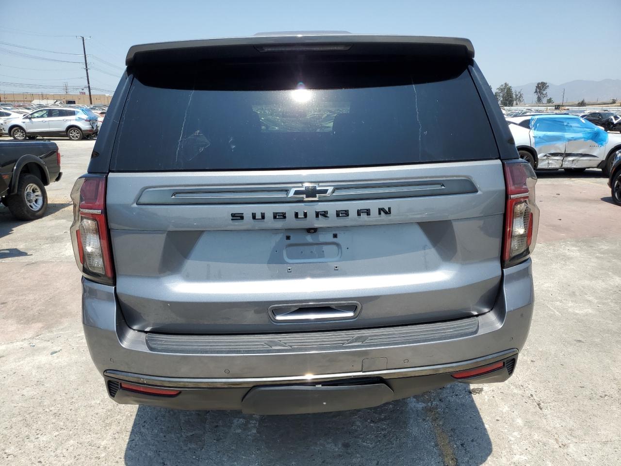 2022 Chevrolet Suburban K1500 Z71 VIN: 1GNSKDKDXNR331866 Lot: 65722205