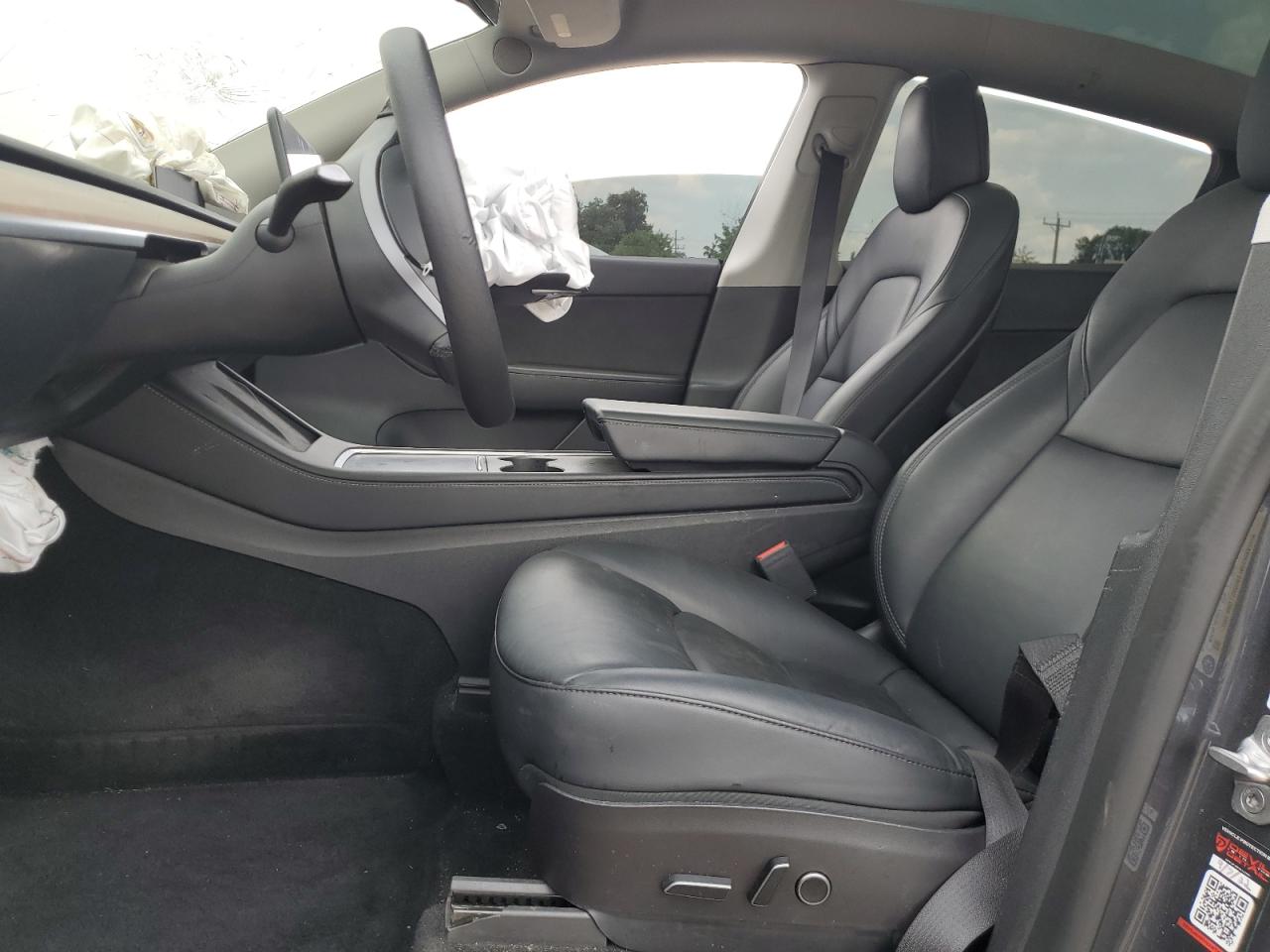 2022 Tesla Model Y VIN: 7SAYGDEF2NF460100 Lot: 64062125